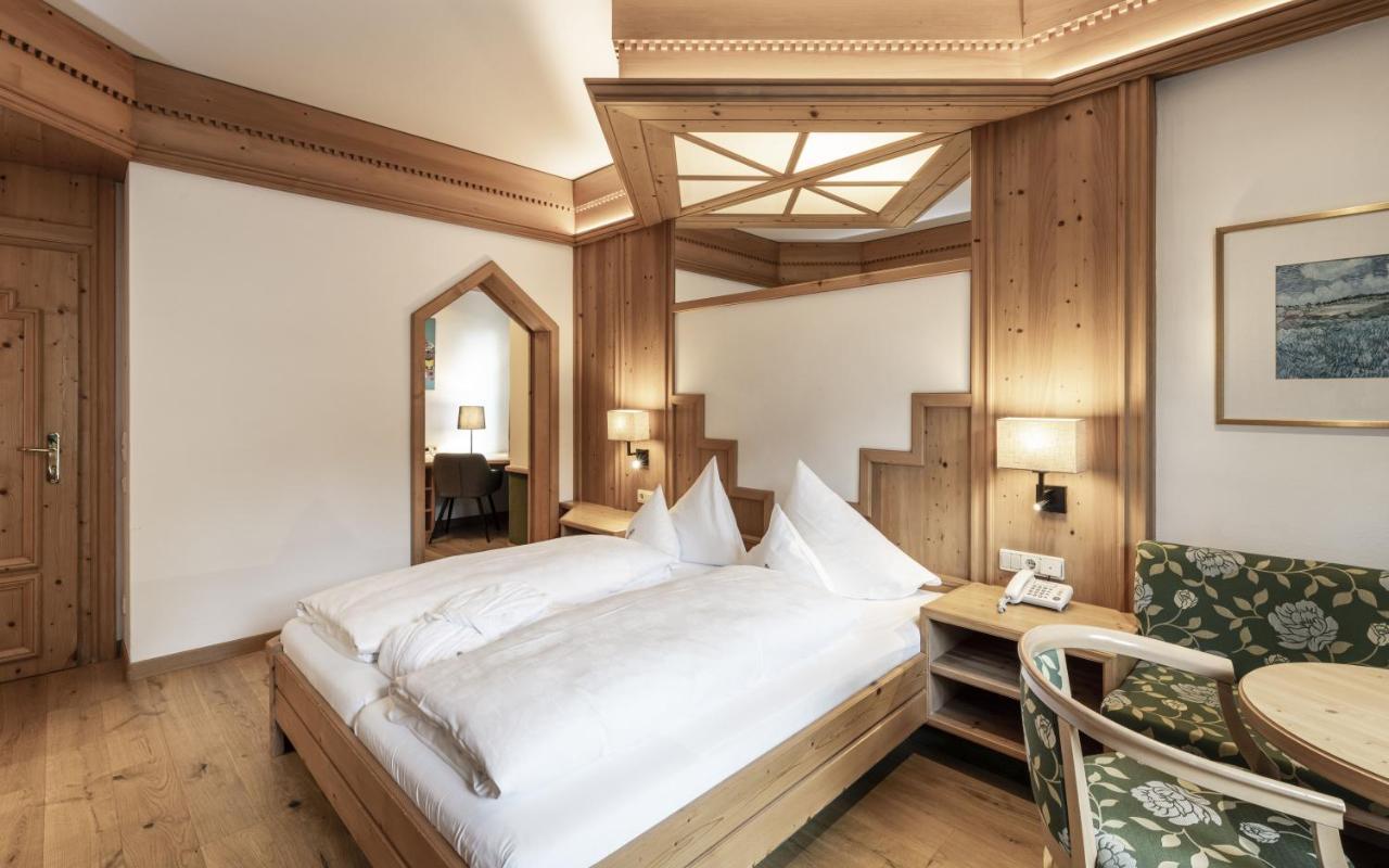 Ferien & Wellnesshotel Windschar Бруніко Екстер'єр фото