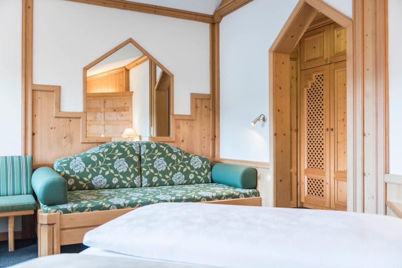 Ferien & Wellnesshotel Windschar Бруніко Екстер'єр фото