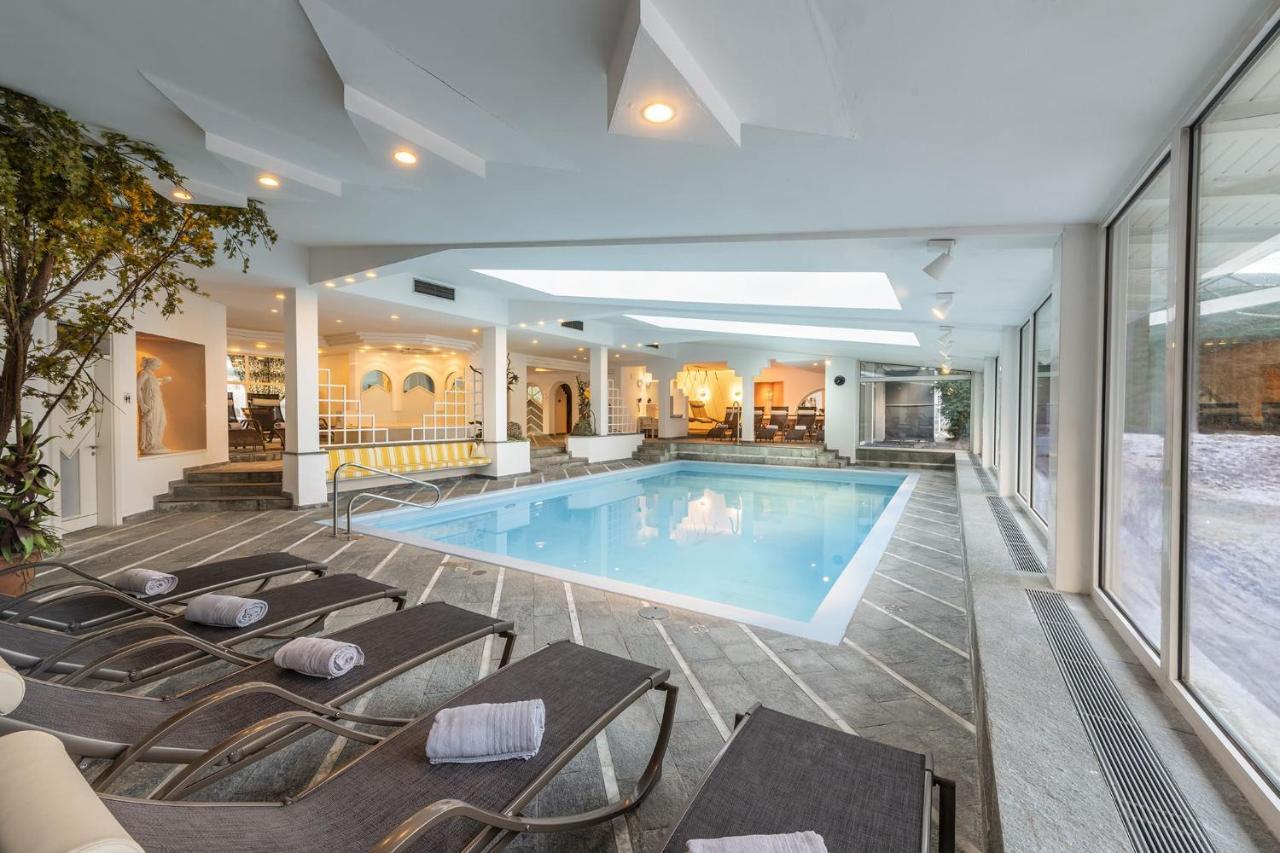 Ferien & Wellnesshotel Windschar Бруніко Екстер'єр фото
