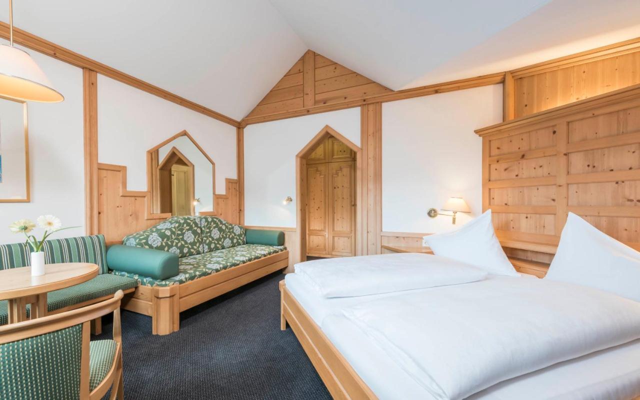 Ferien & Wellnesshotel Windschar Бруніко Екстер'єр фото