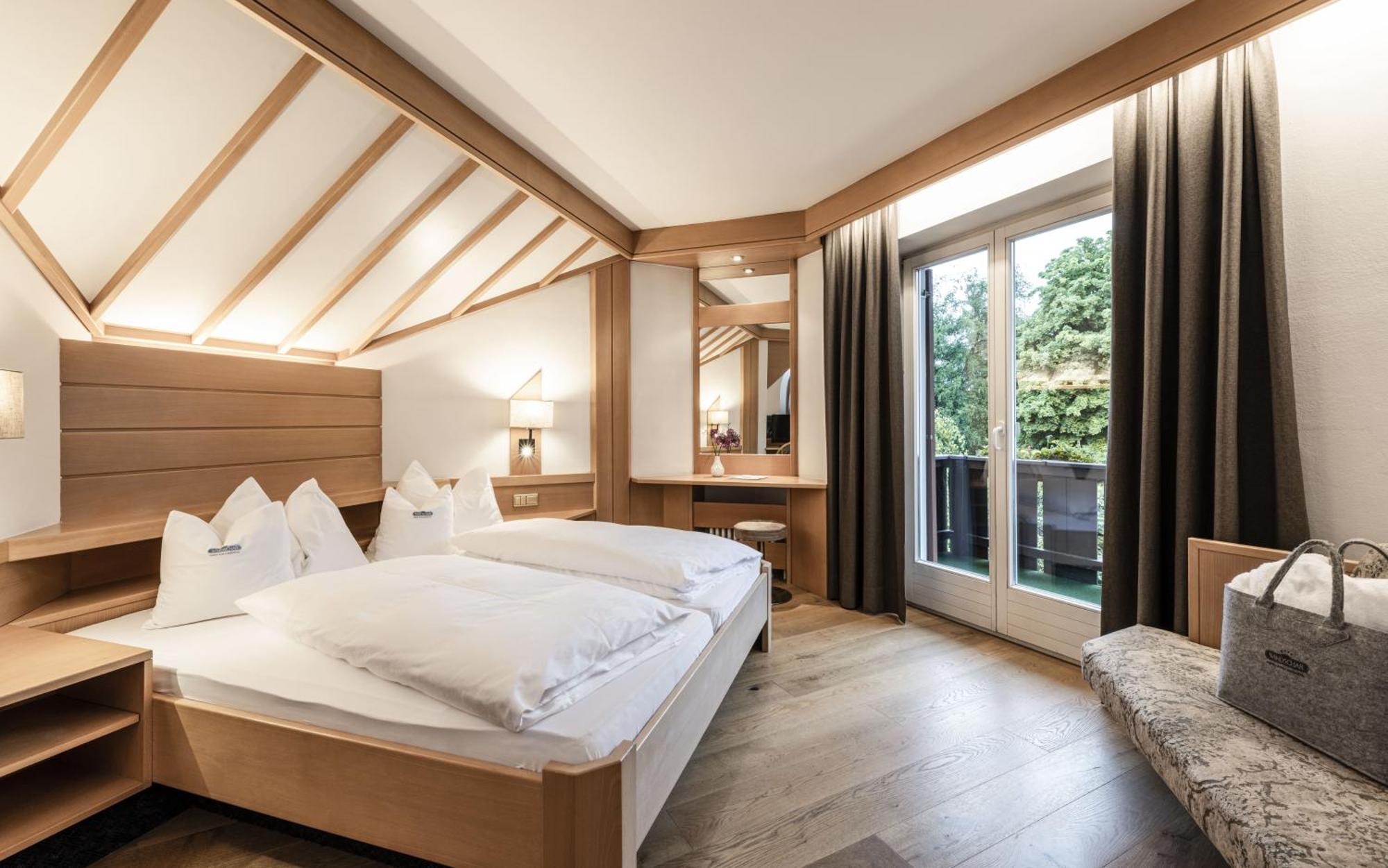 Ferien & Wellnesshotel Windschar Бруніко Екстер'єр фото